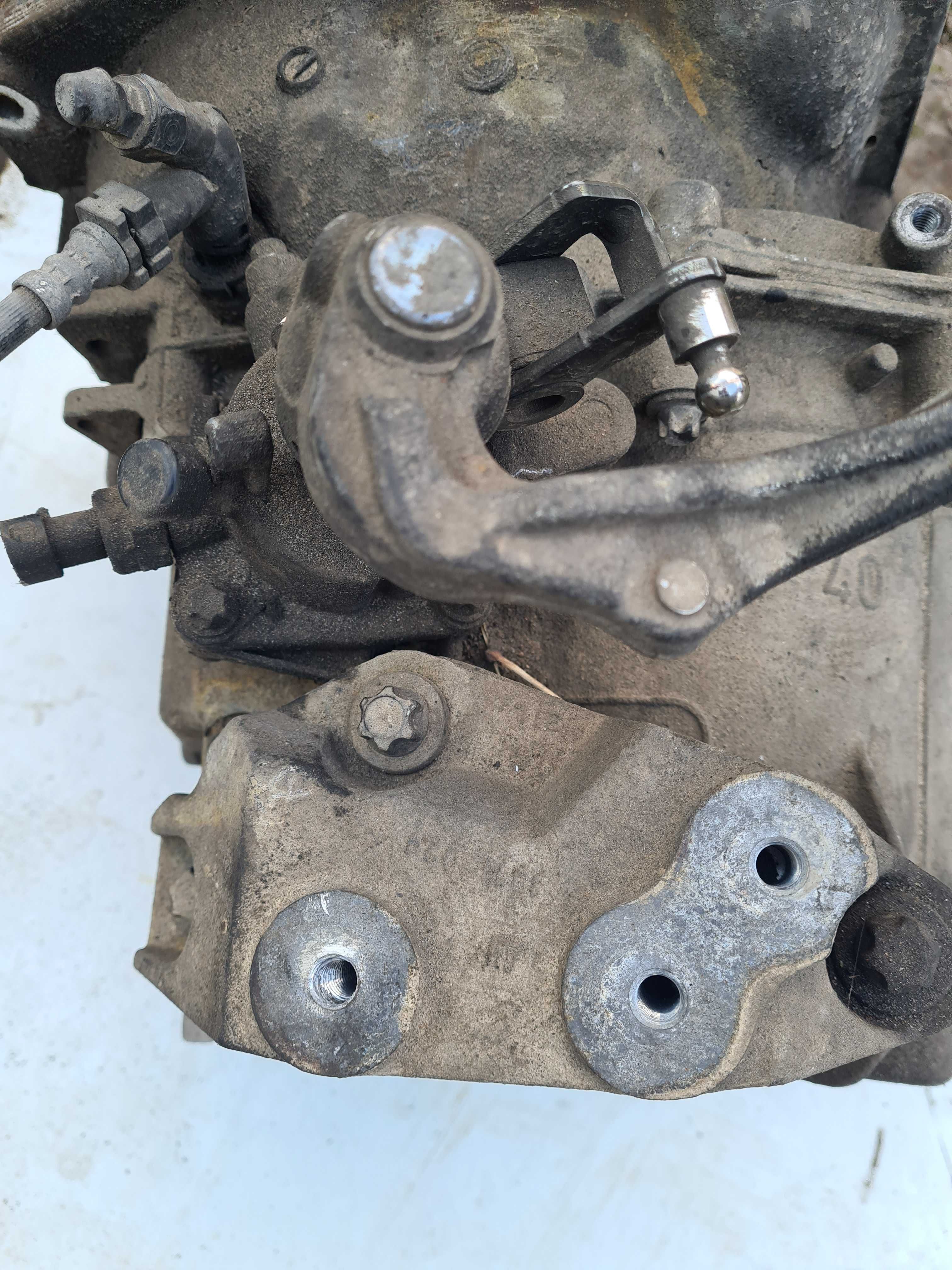 Skrzynia biegów F-40 F40 1.9 cdti Opel Vectra C Signum manual 6 biegów