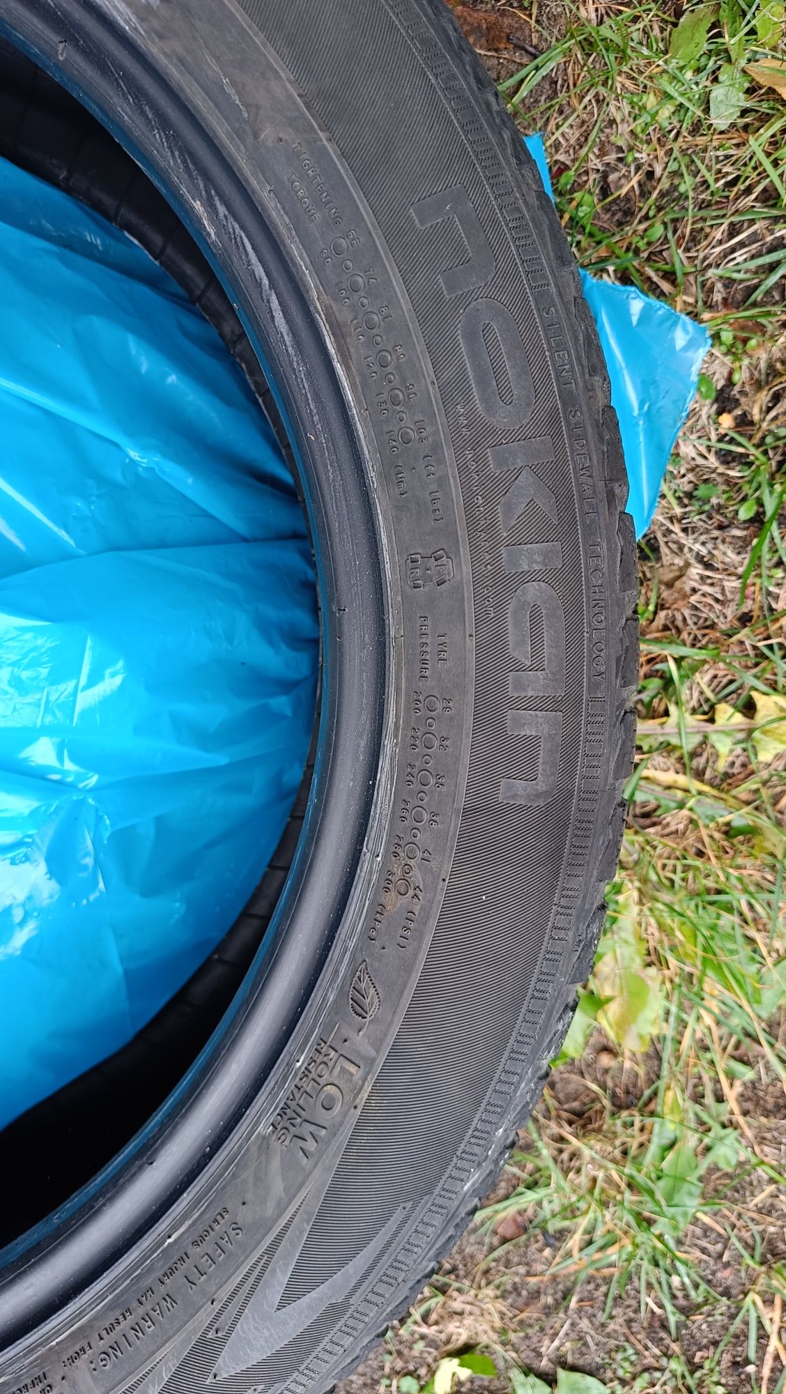 Opony Nokian 225/50/18 zimowe