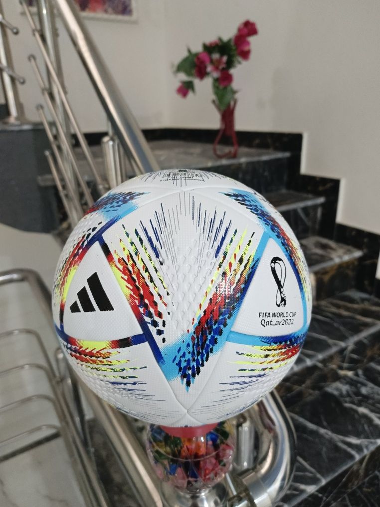 Piłka nożna Adidas Al Rihla 2022 rozmiar 5