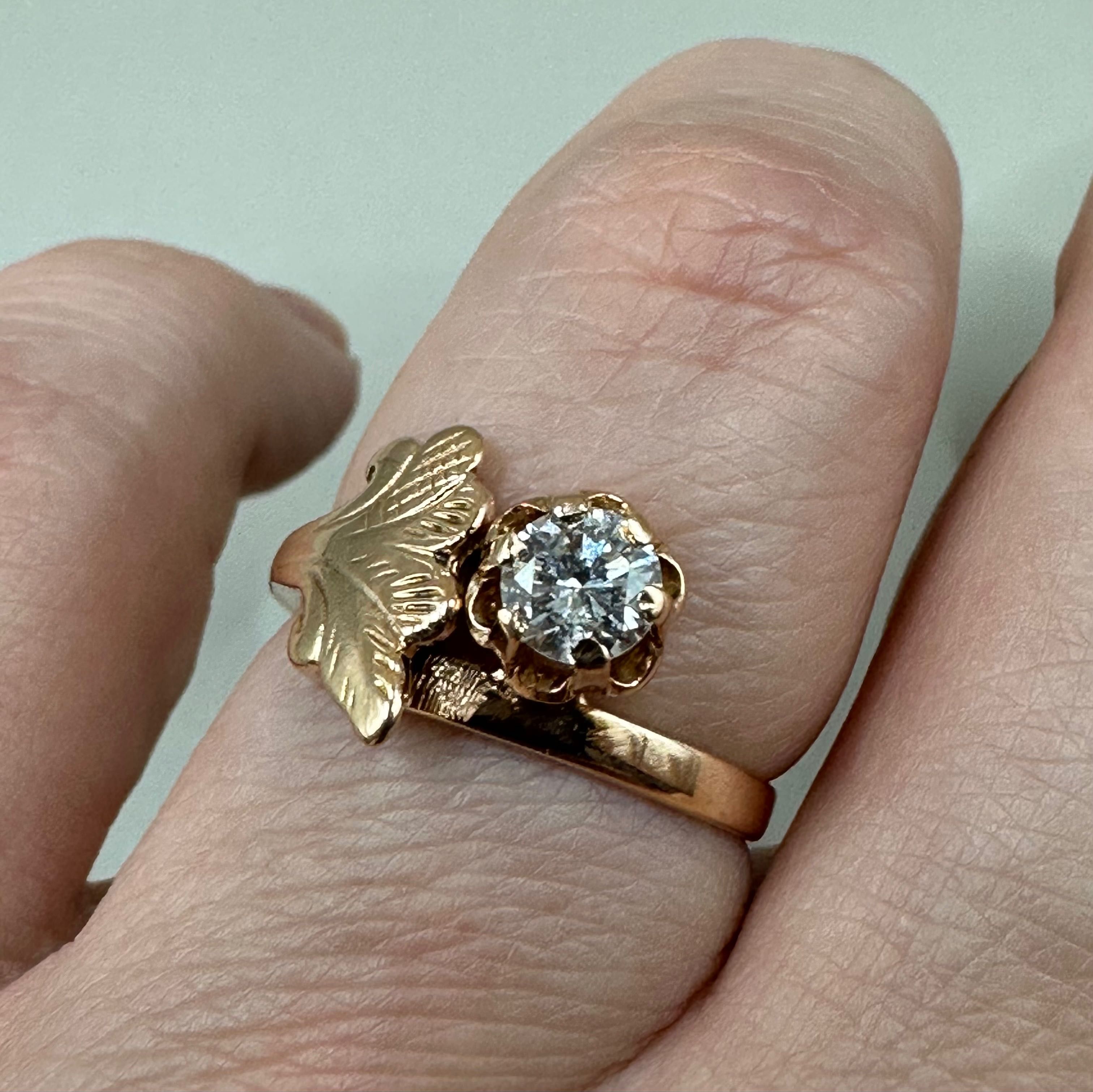 Советское золотое кольцо с бриллиантом 0,47 карат