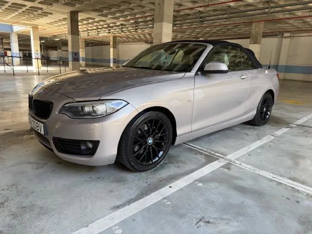 BMW 220