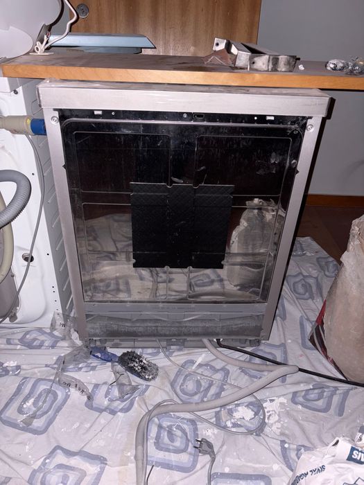 Máquina de lavar louça como nova em Leça da palmeira