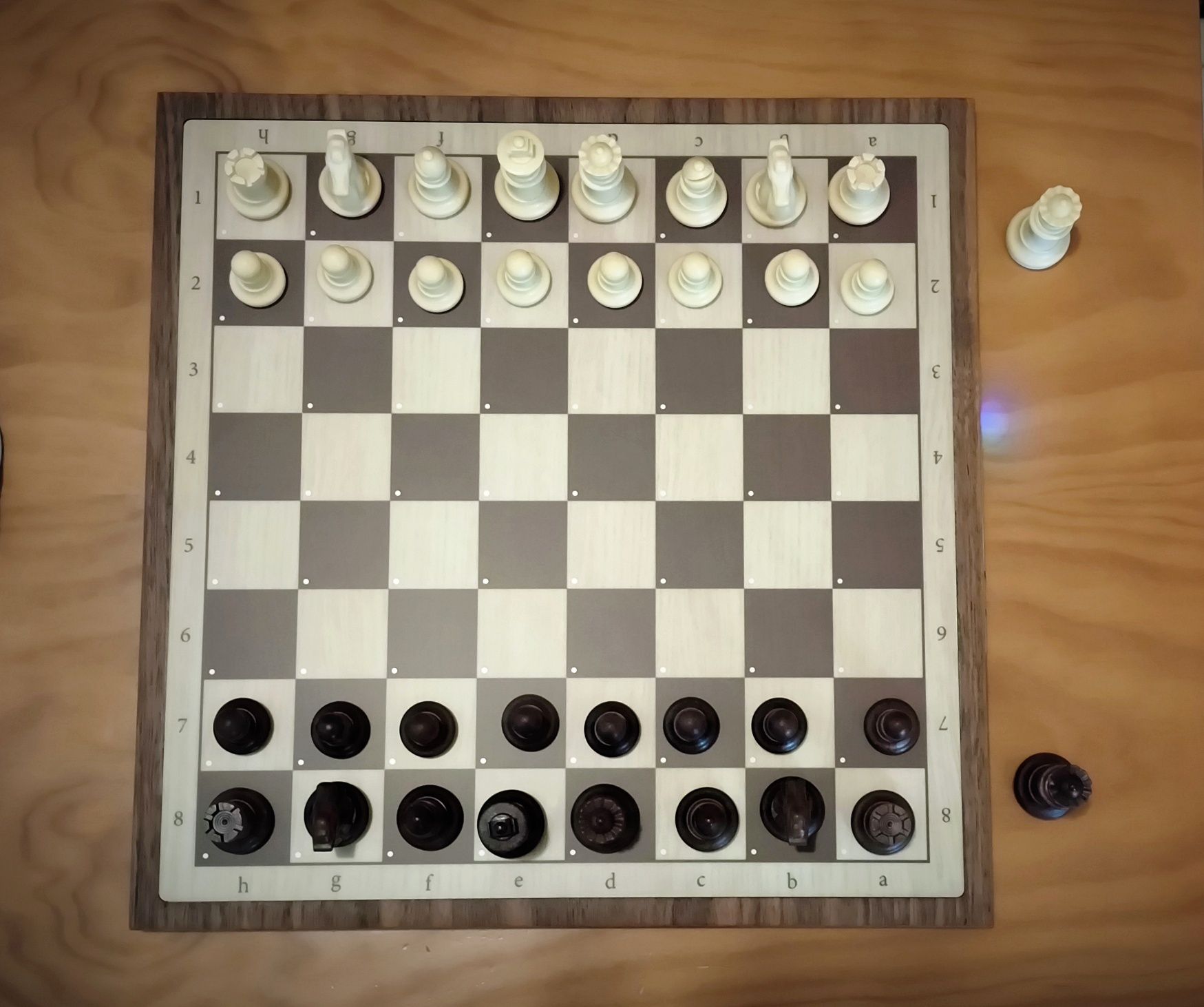 Tabuleiro de xadrez eletronico Chessnut Air