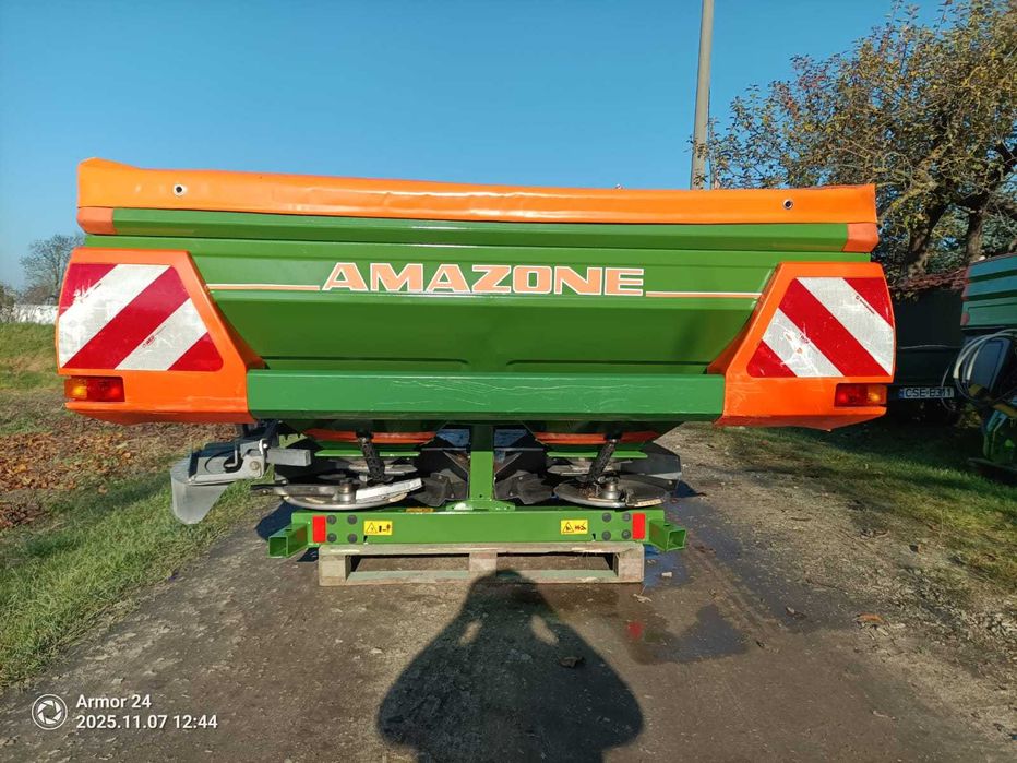 Rozsiewacz AMAZONE ZAM 1201 plandeka 3000 limiter RAUCH Kuhn SULKY