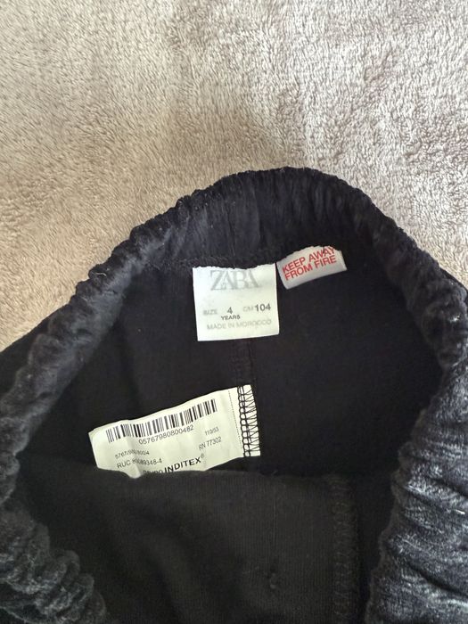 Продам штани Zara, вельветові, на хлопчика