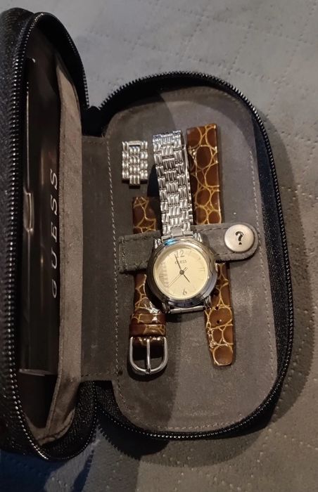 Relógio GUESS duas braceletes