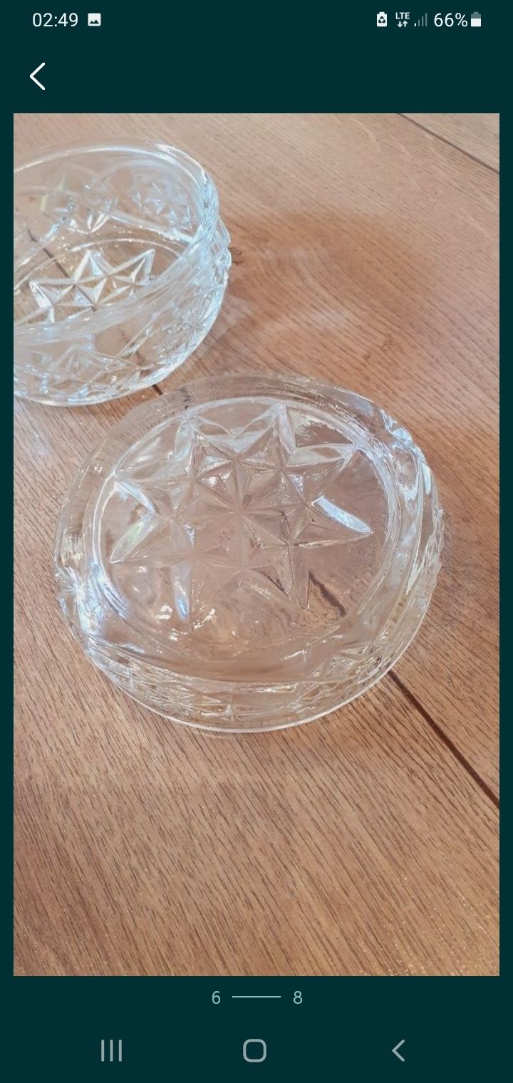 Szkatułka szklana bardzo ładna z prl