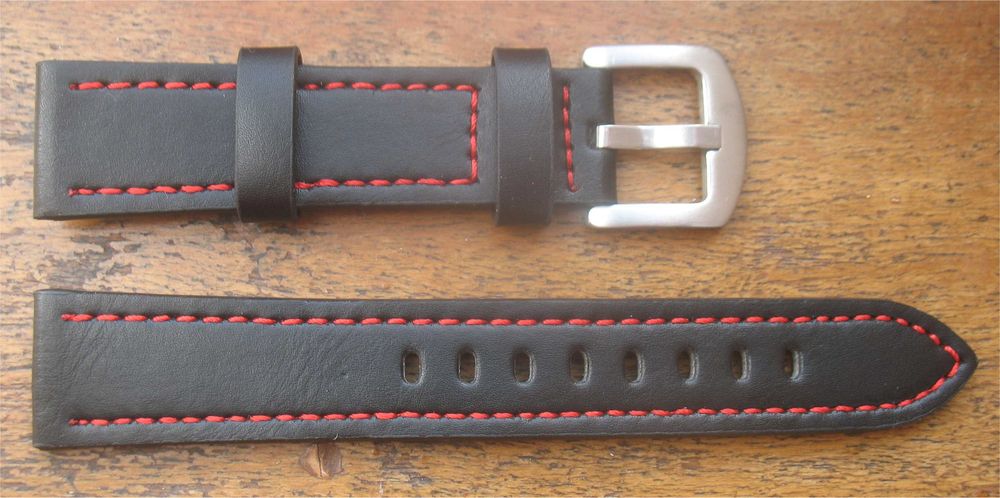 Bracelete Desportiva Preta - Costura Vermelha - 20mm