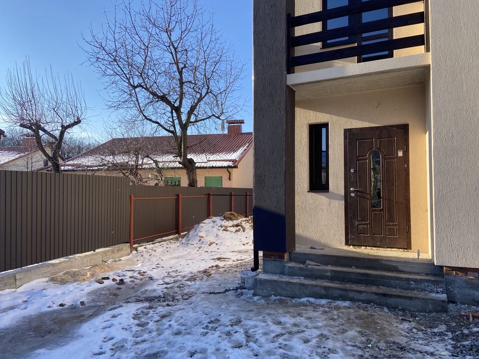 Дуплекс / Таунхаус Вишенька 2 км