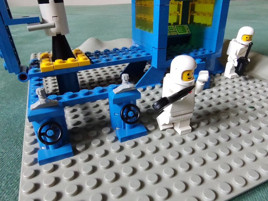 Lego Legoland Kosmos 920 Alpha 1 - klasyk