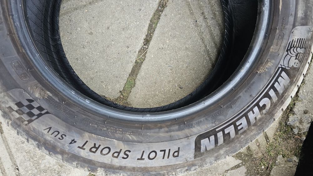 Michelin pilot sport 4 suv. Стан нового.
