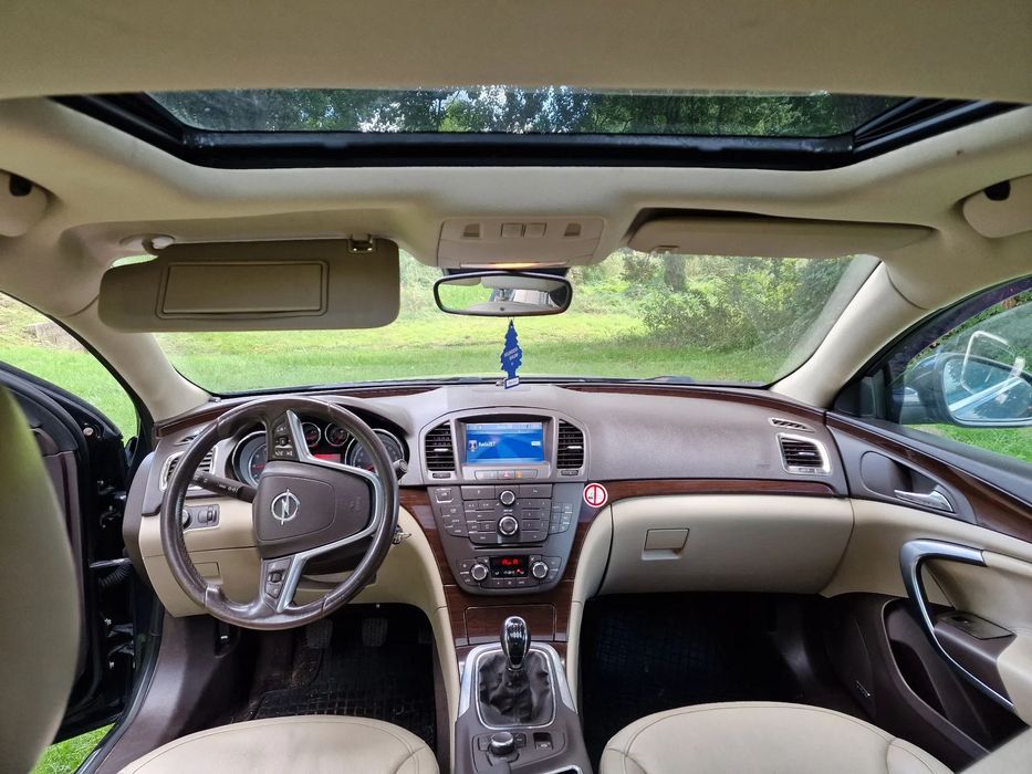 Opel Insignia 1,4 turbo LPG Nowa butla auto zarejestrowane