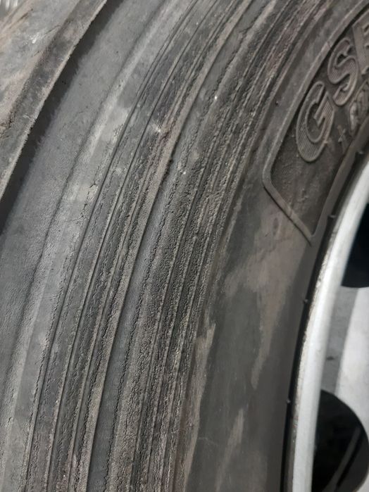 Opony Felgi Koła Ciężarowe 2X 315/70 R22.5 Giti Gsr225