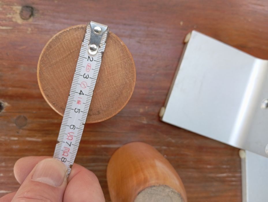 Pés de sofá / armário