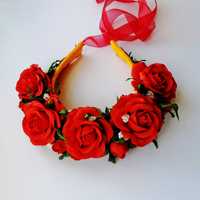 Український вінок червоний пишний з трояндами обруч віночок з квітами