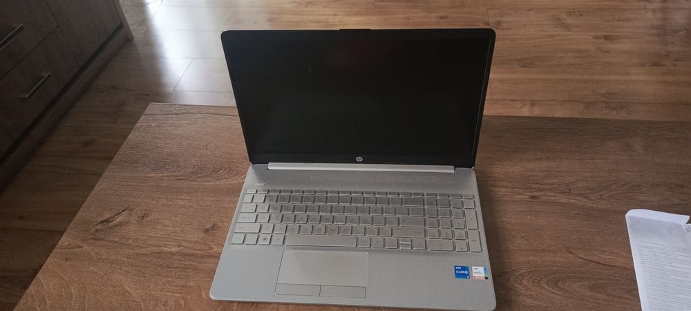 HP laptop 15-dw3113nw