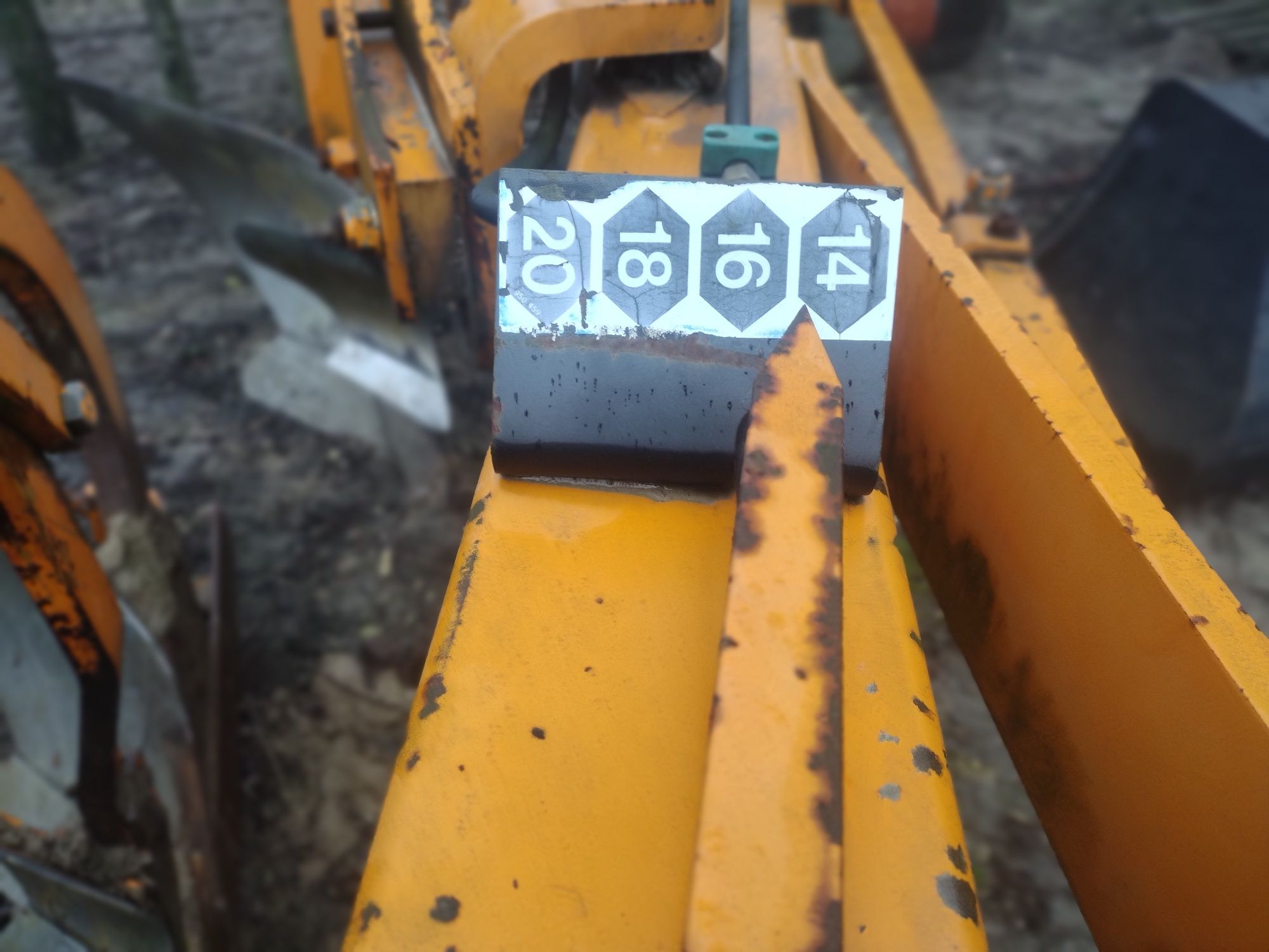 Pług zagonowy 5x50 Vario zbezczeszczenie non-stop kuhn-huard