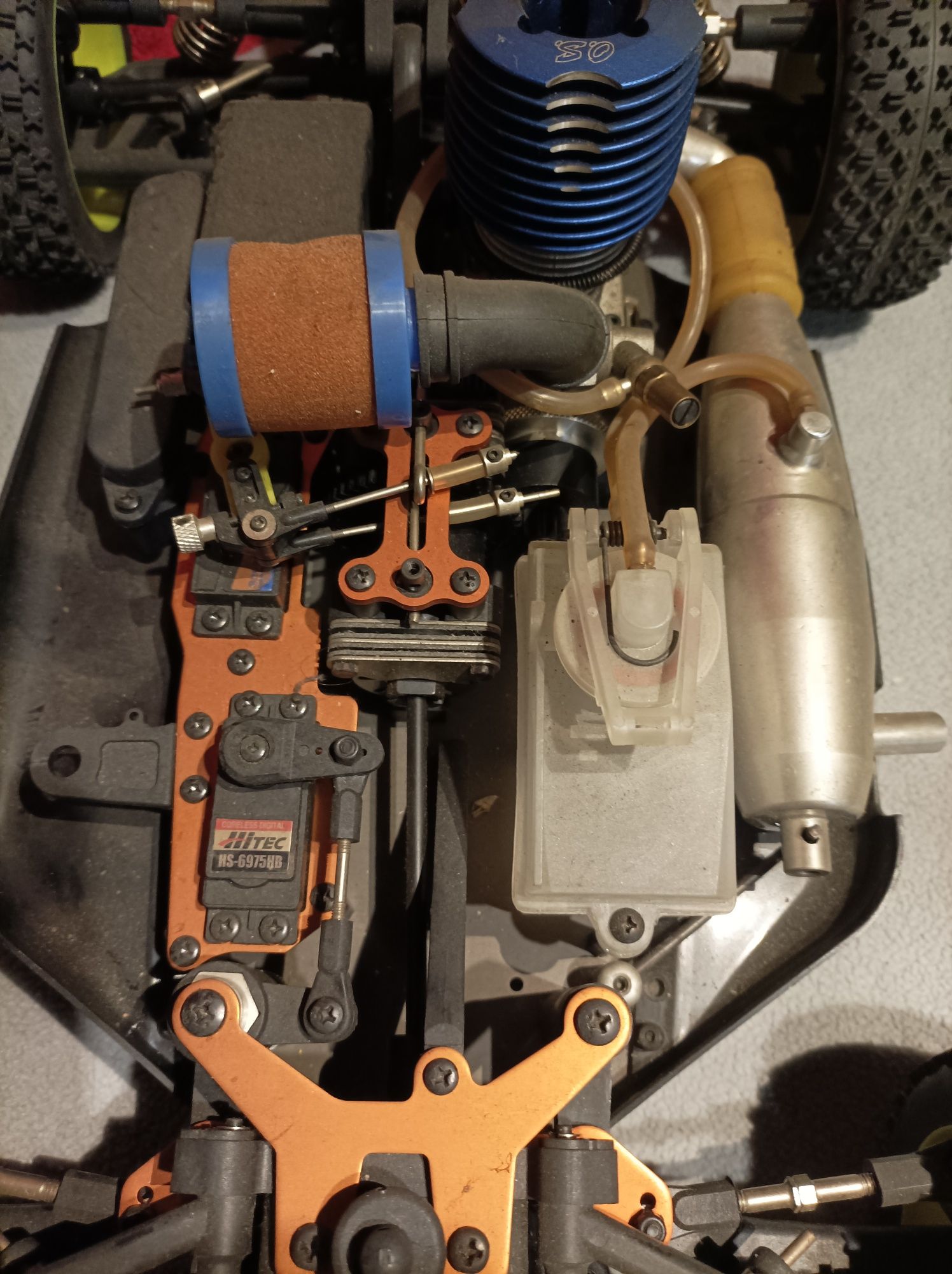 RC Nitro/Auto spalinowe.Solidny model!