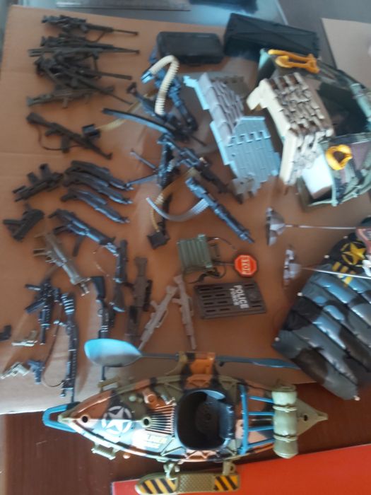 20 figuras soldier force e police force figuras açao