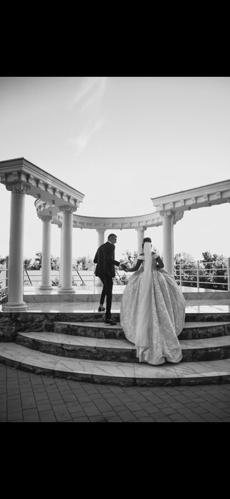 Весільна сукннЯ.