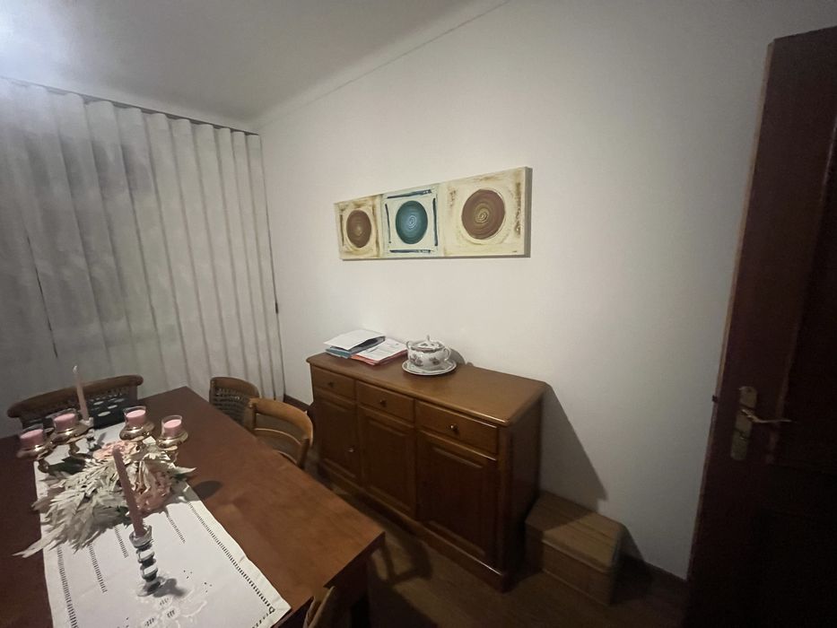 Movel sala de refeicoes + aparador