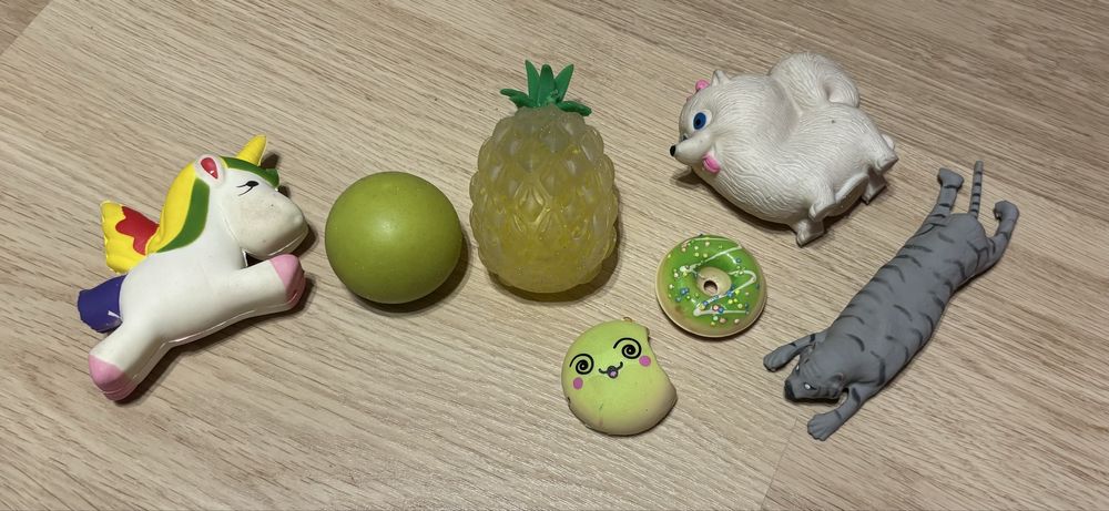 ZESTAW GNIOTKI zabawki antystresowe