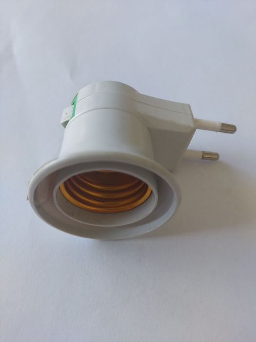 Wtyczka do gniazdka na żarówkę kule disco przejściówka adapter lampka