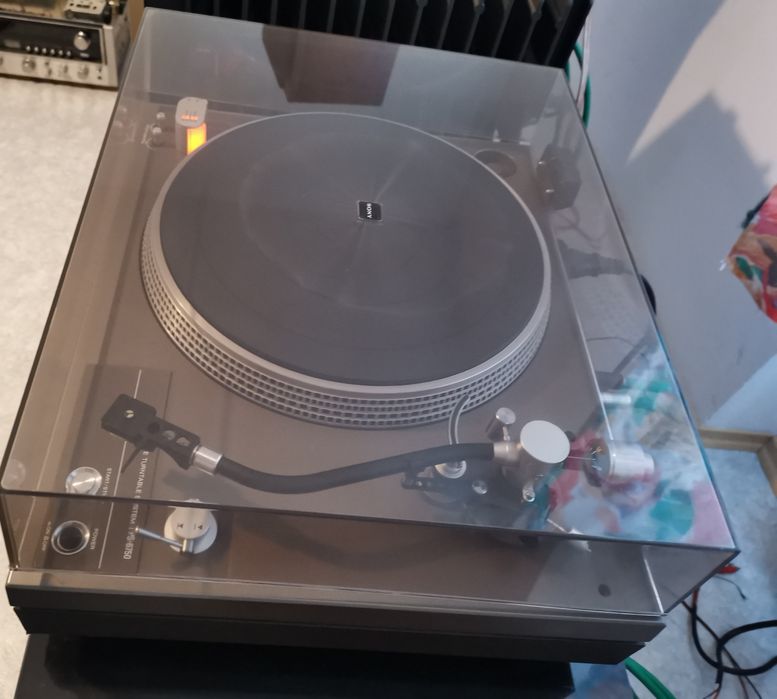 Sony PS 6750 audiofilski gramofon