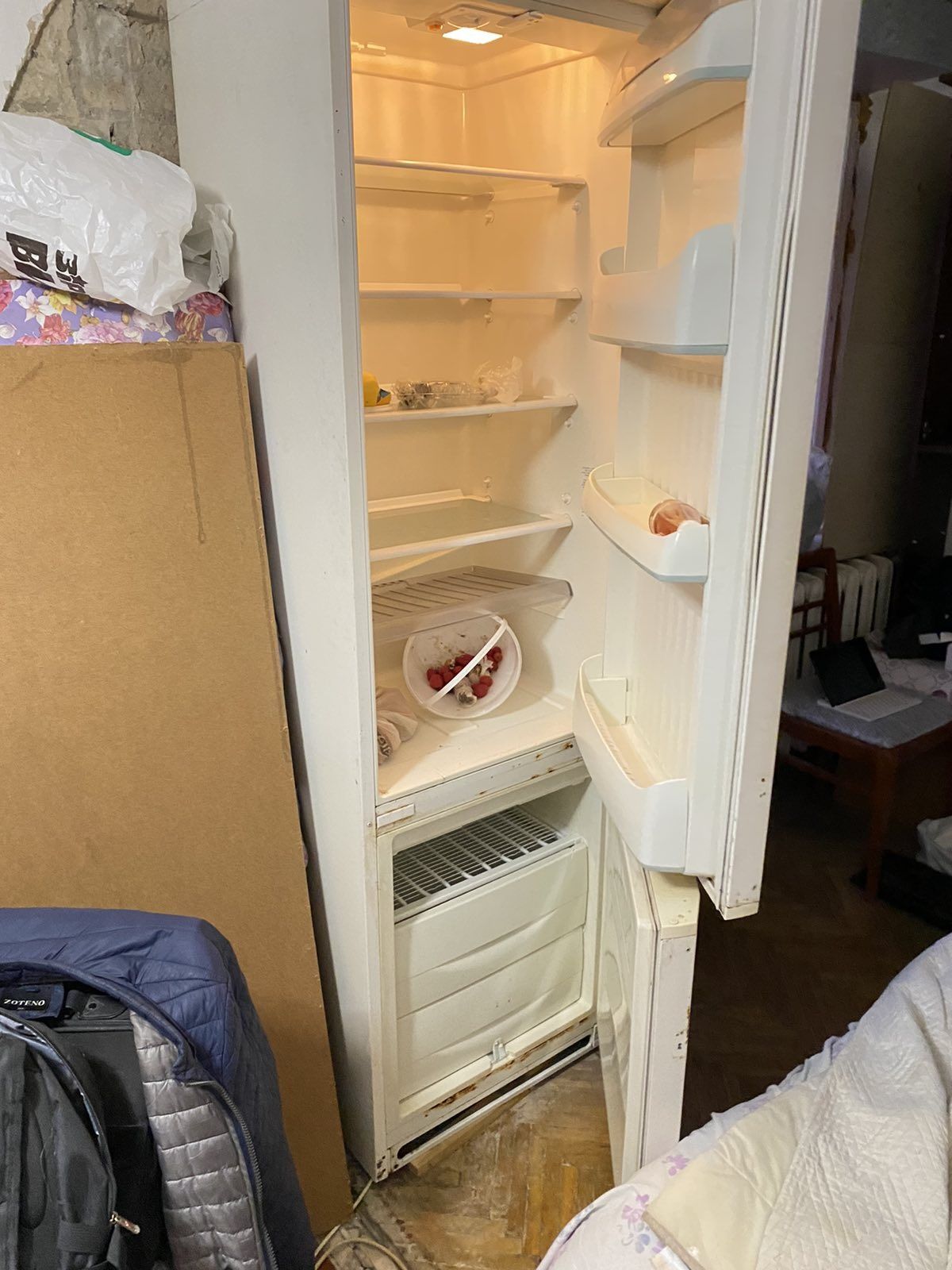 Продам холодильник АRDO