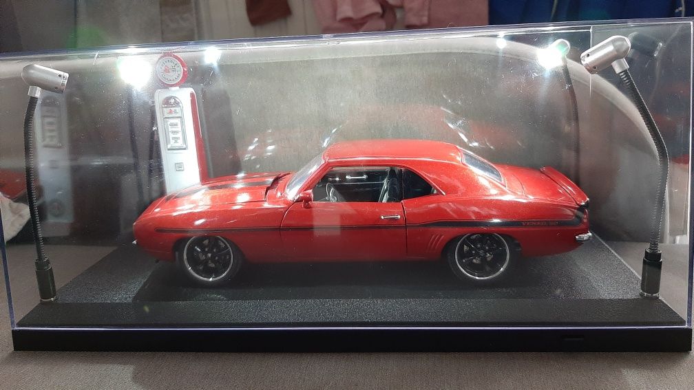 Chevrolet Camro Yenko 1969 gmp 1:18