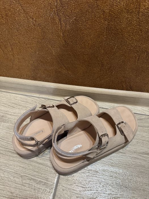 Босоніжки натуральна замша