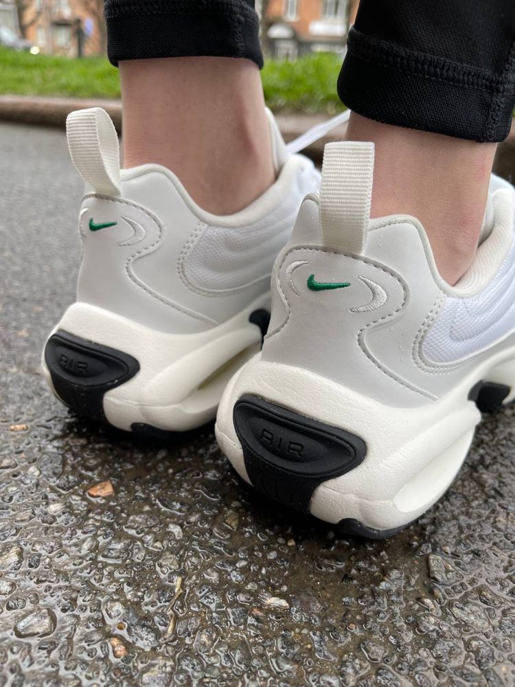 Жіночі кросівки Nike Air Max Portal