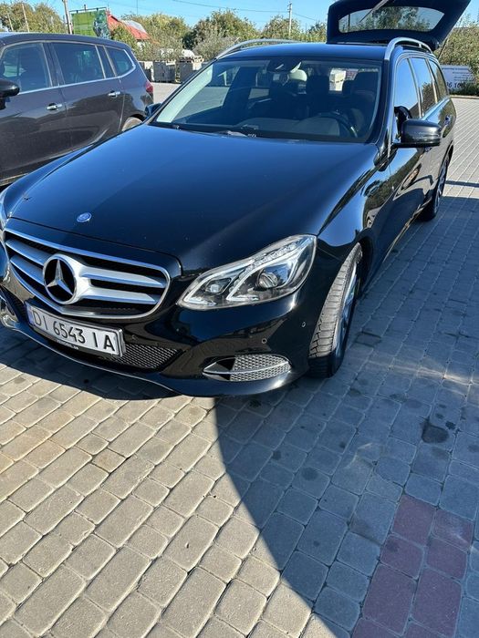 Продам мерседес.