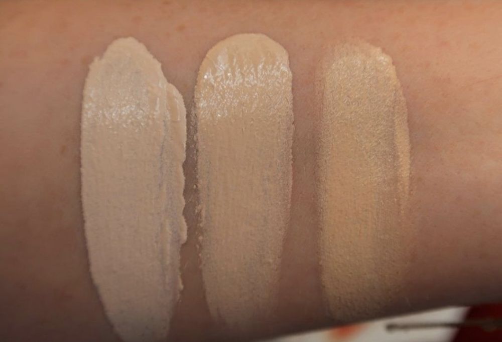 Charlotte Tilbury Airbrush Flawless Foundation