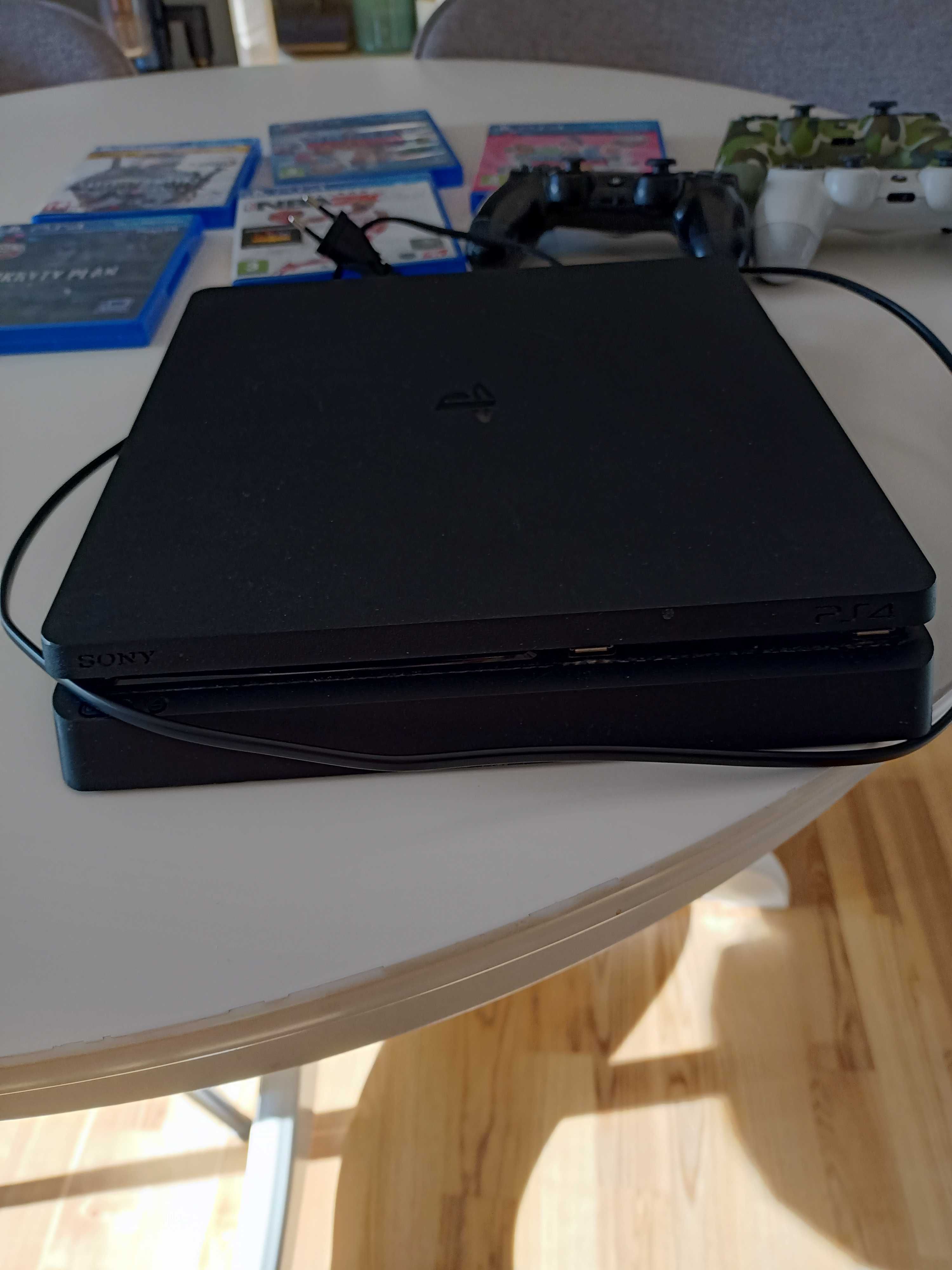 Konsola SONY PS4 SLIM 500GB CUH-2116A