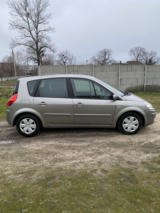 Продам рено сценник