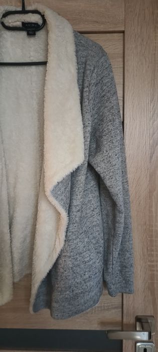 Ocieplana bluza bez zamka amisu rozmiar L