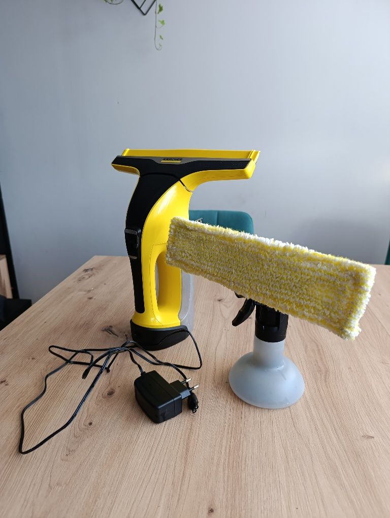 Myjak do okien karcher