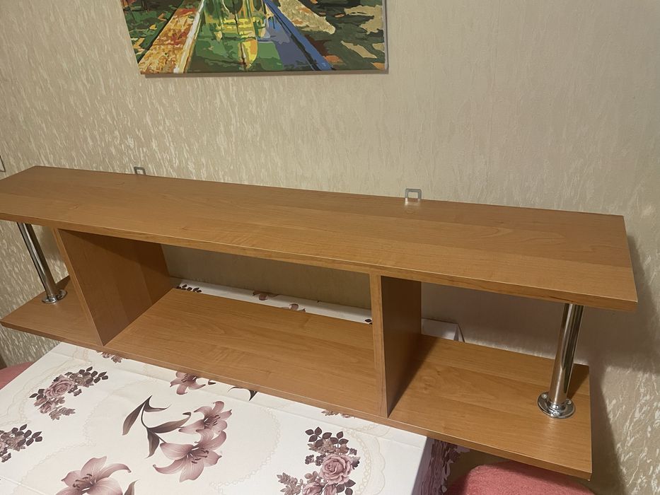 Продам полку настенную
