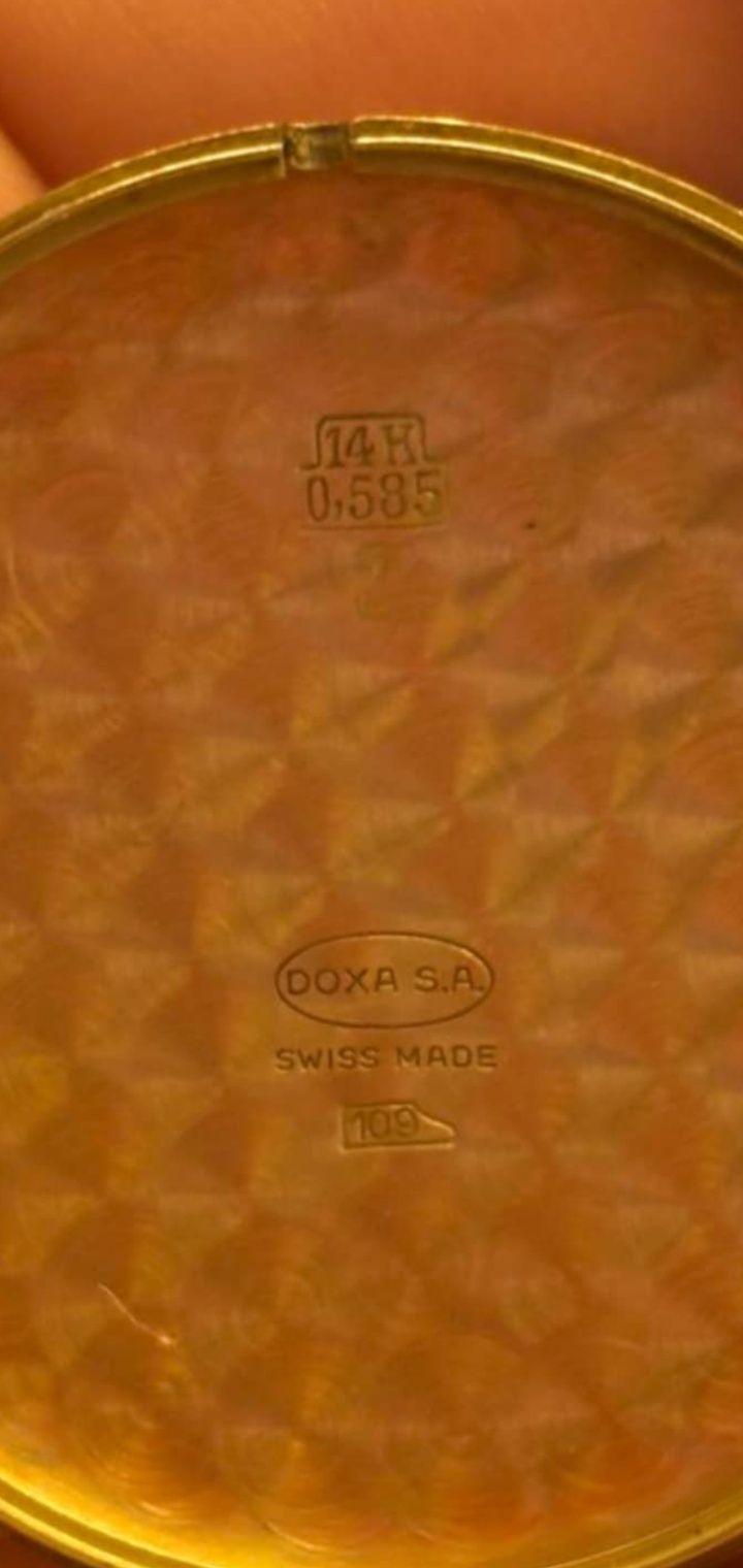 Zegarek meski złoty Doxa. 585.
