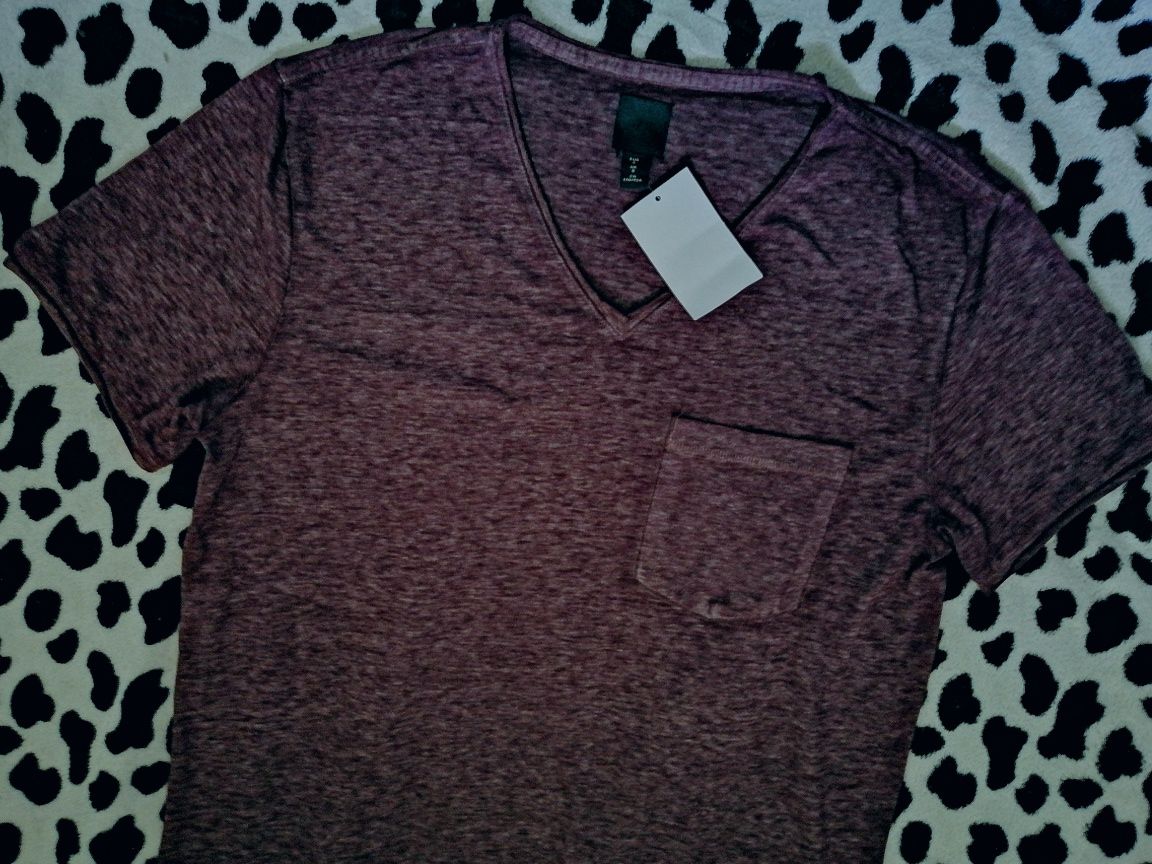 H&M nowa zMetką Koszulka bluzka tshirt Typu basic, prosta, regular fit
