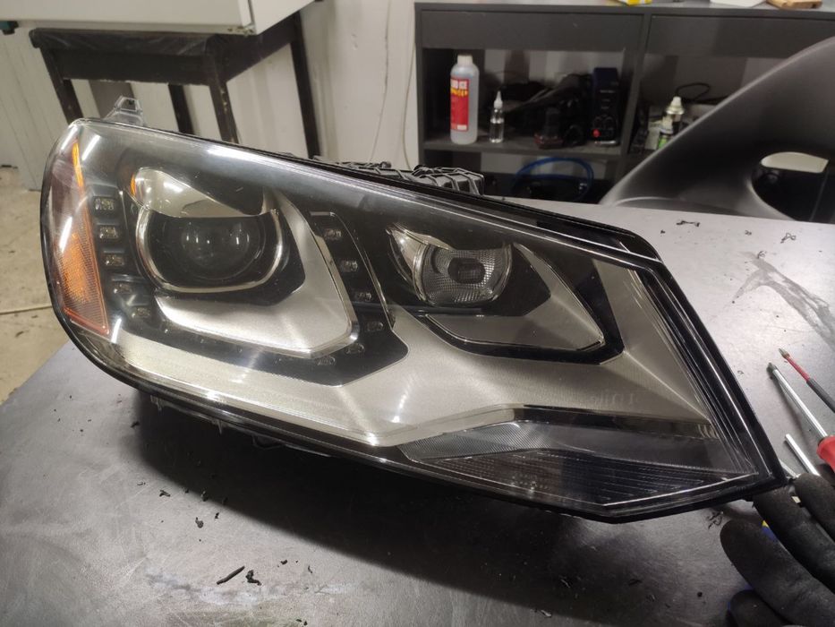 Ремонт фар авто - заміна скла, корпусу, полірування. Перепаковка.
