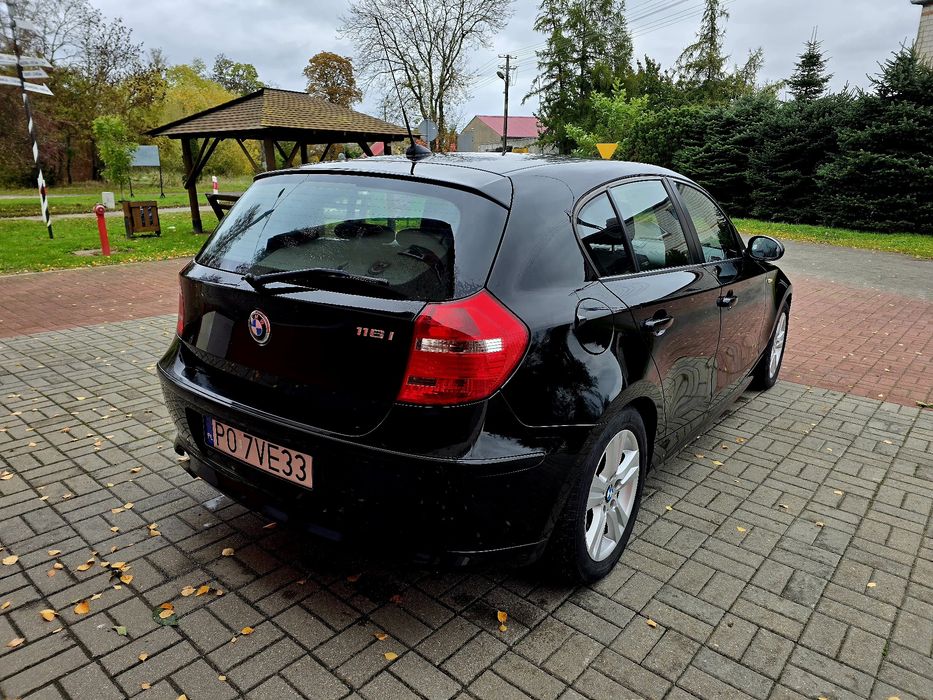 Zamiana BMW 1 Lift BenzynkaKlimatyzacjaGrzaneFoteleTenpomatKomputerAlu