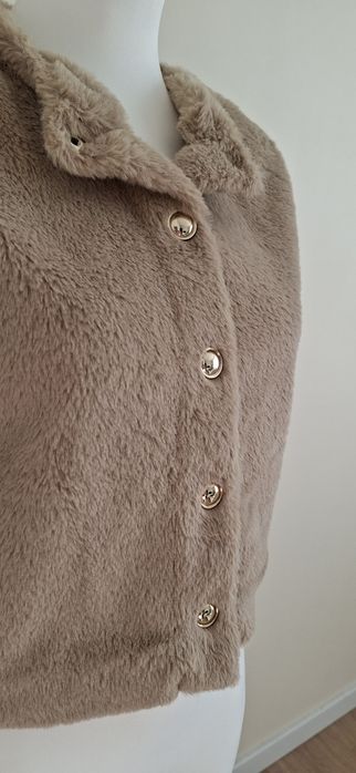 Futerko żakiet krótki narzutka miś długi rękaw kolor karmelowy H&M XS