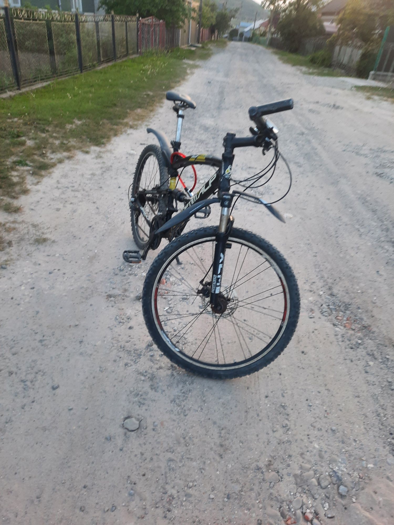 Гірський велосипед / двохпідвісний велосивед