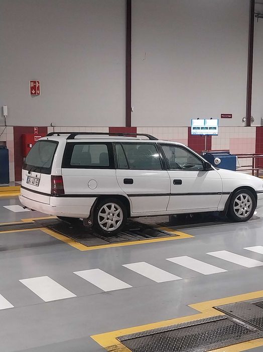 Opel astra caravan