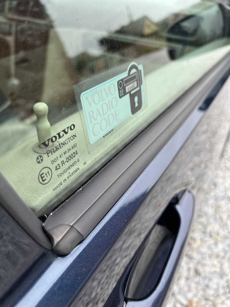 Sprzedam Volvo v70 2.5 tdi