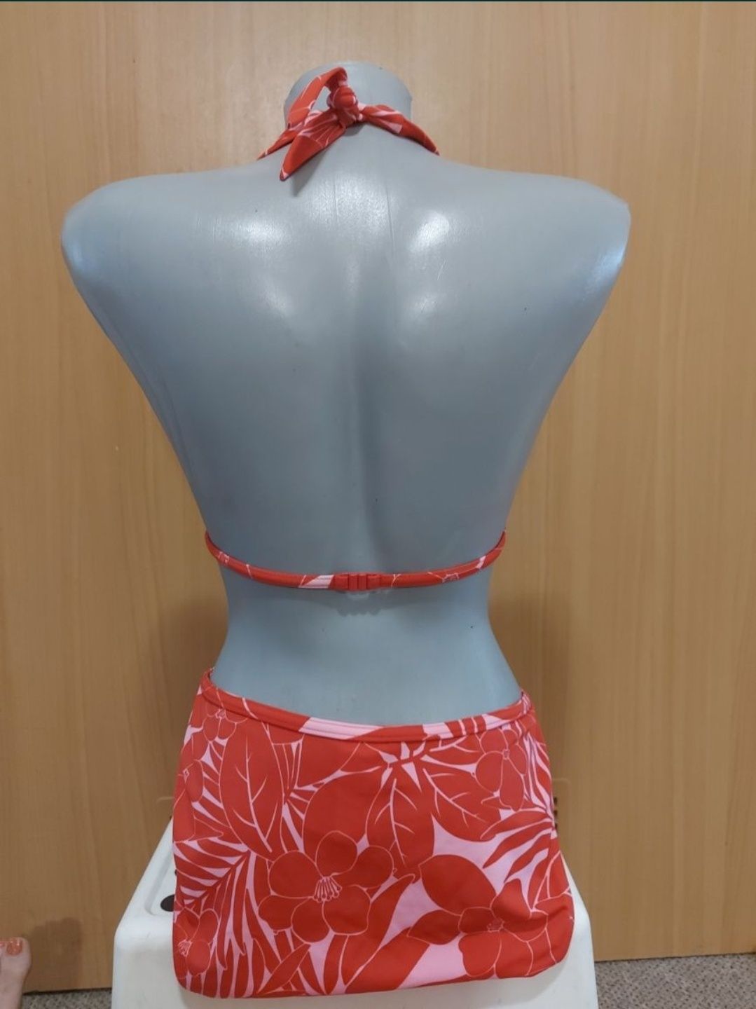 Next bikini 40/42 L/XL strój kąpielowy, zdjęcia na manekinie w rozmiar