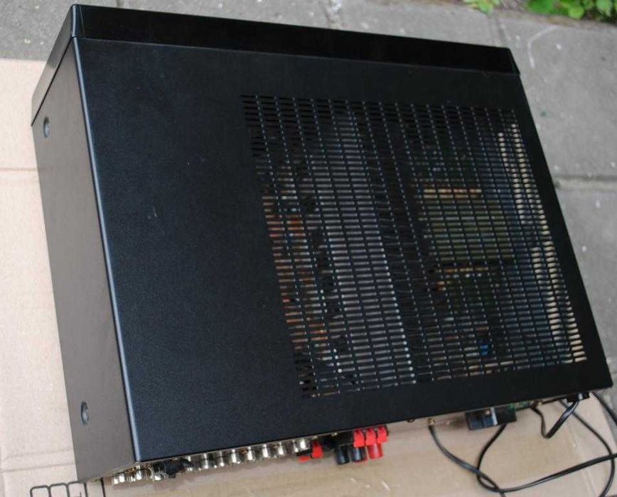 Усилитель. Підсилювач Onkyo TX SV 525R .