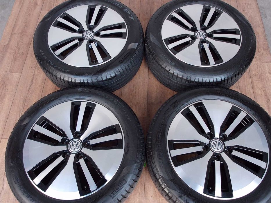 Koła Vw Passat T-Roc Cady Turan Skoda 17 5x112 ET41 Pirelli 215/55/17